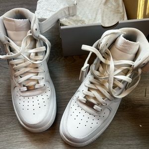 Used Nike men's size 9